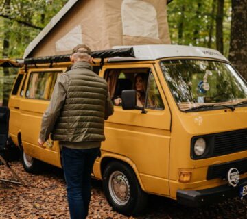 Naar Reykjavik vliegen en IJsland per huurcamper verkennen